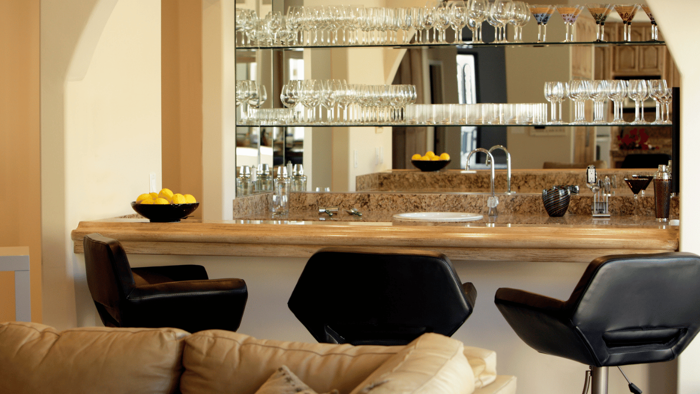 Bar furniture for your home at Palma Brava