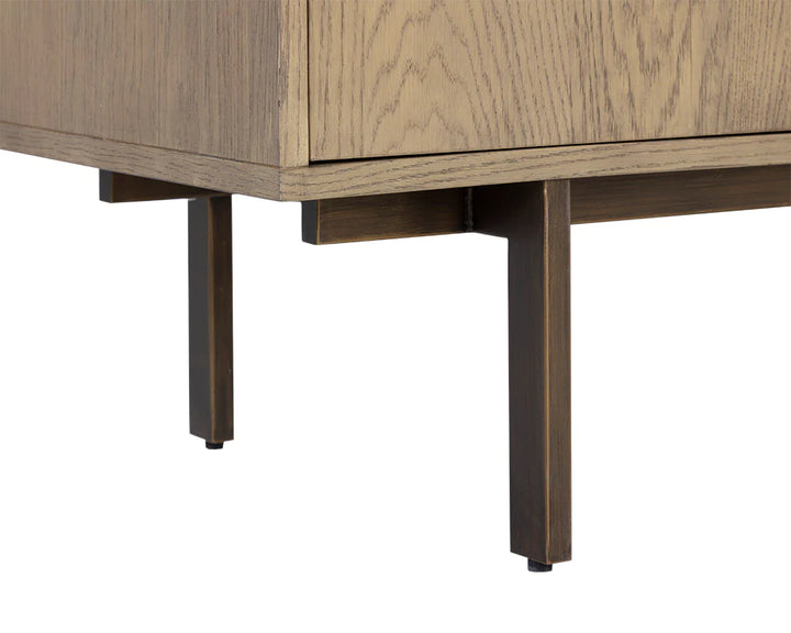 PB-06BRI Sideboard