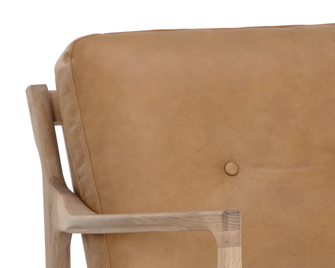 PB-06GIL Leather Lounge Chair  - Sahara Camel