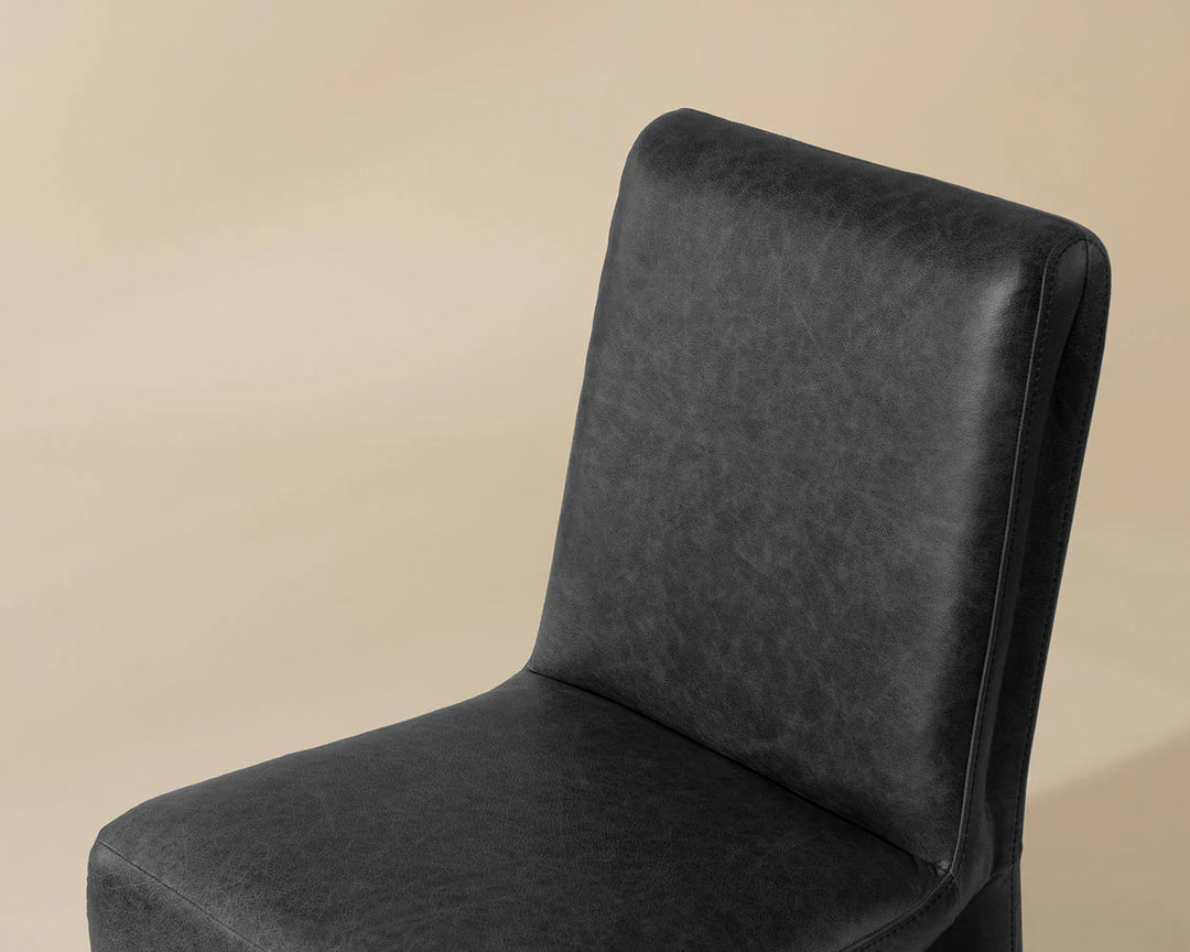 PB-06CAS Top Grain Leather Chair