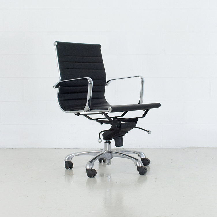 PB-20  Office Class Chair with Leatherette seat -N0062