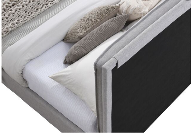 Alba Upholstered Bed