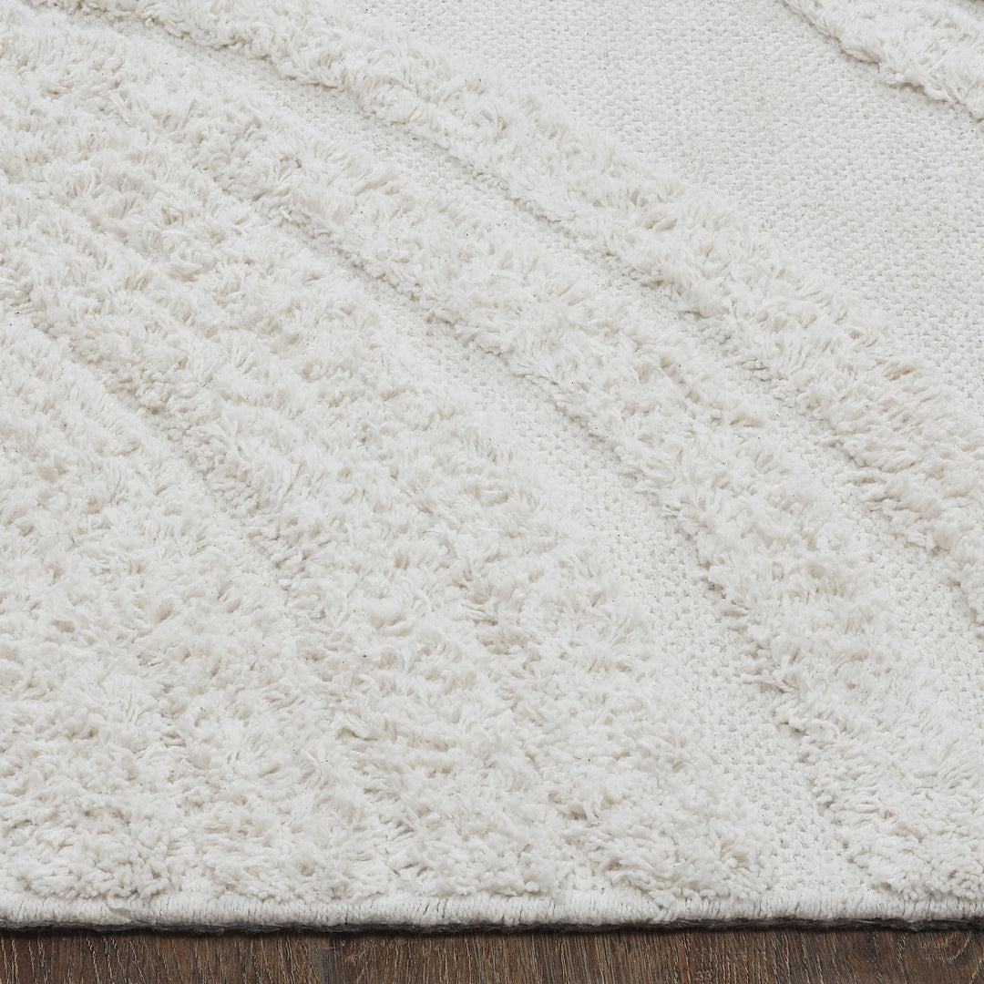 Renwil RTER-10205-57 Terrain Indoor Rug - Off-white