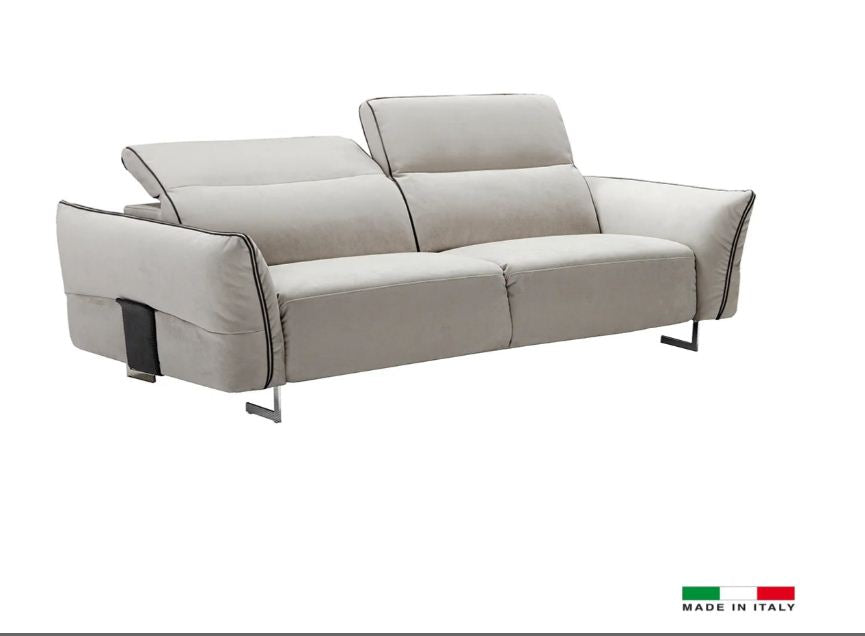 PB-26 Claudia Sofa