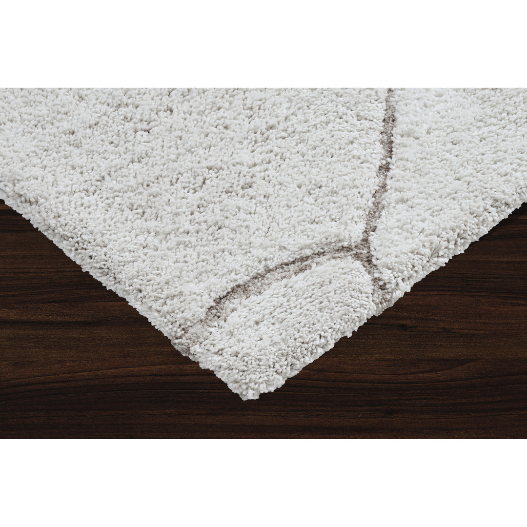 Renwil RALL-10036-58 Allen Indoor Rug - Off-white