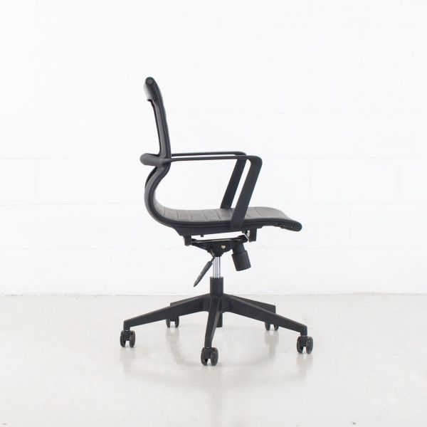 PB-20 Office Chair with Leatherette Seat