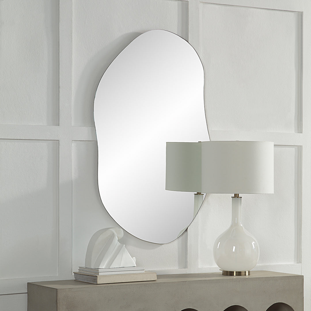 Renwil MT2608 Angelonia Wall Mirror