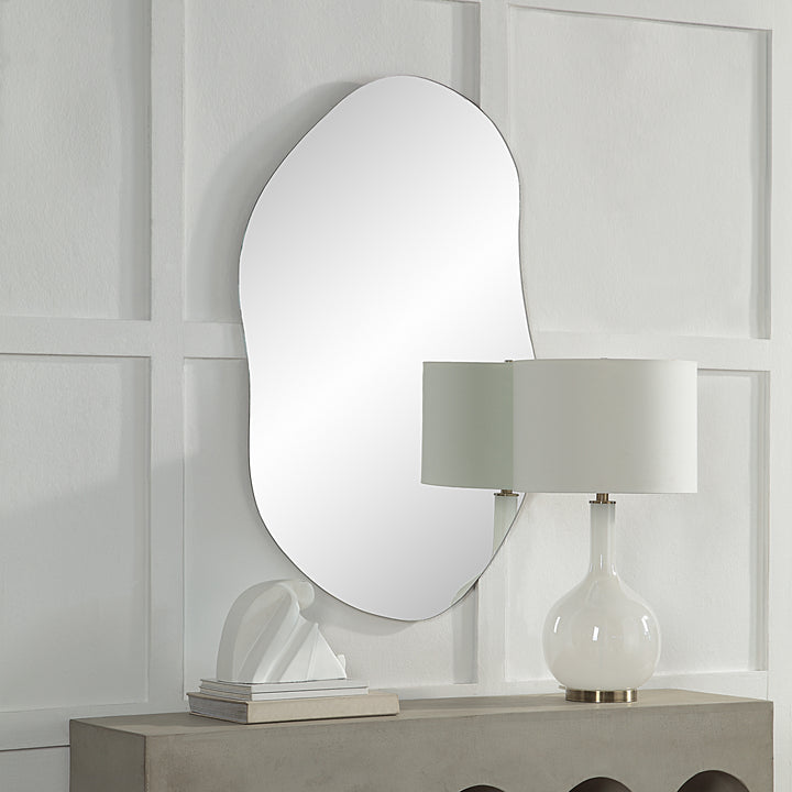 Renwil MT2608 Angelonia Wall Mirror