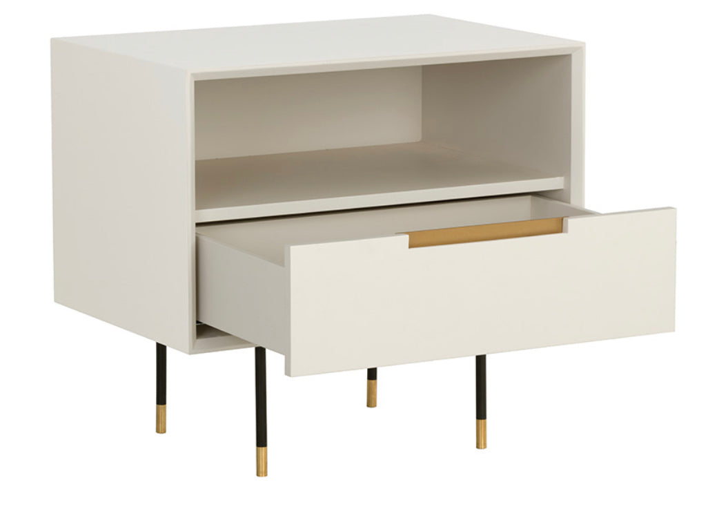 PB-06DAN Nightstands