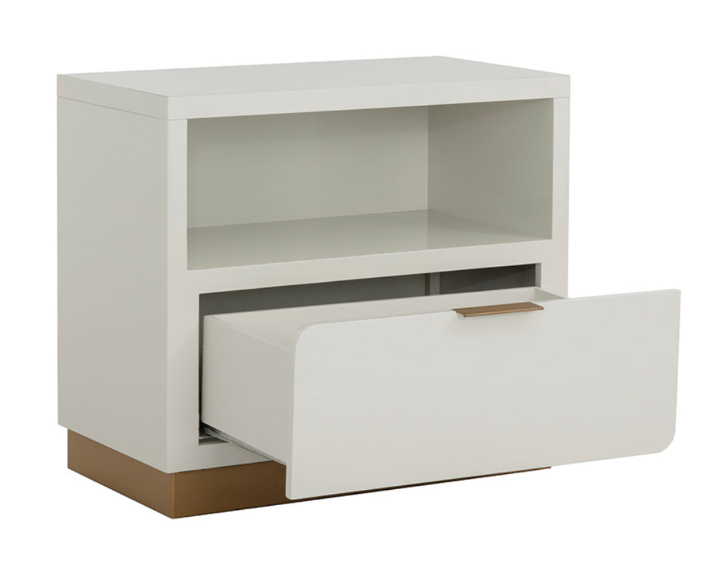 PB-06JEN Nightstand