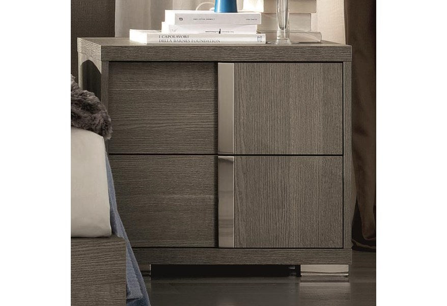 Tivoli Night Stand